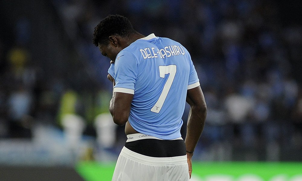 Lazio, doppio allarme dopo Bologna: in attesa i giocatori