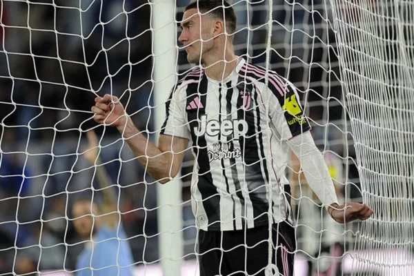Vlahovic ritrova il gol dopo sei mesi: lo Stadium torna a esultare