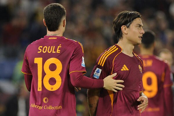 Roma, la permanenza di Soulé non è ancora al sicuro: su di lui la Premier League