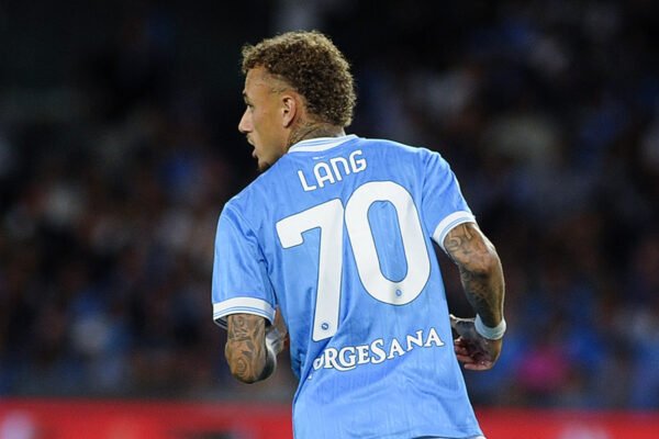 Fiorentina, assalto a Noa Lang: la mossa di Paratici