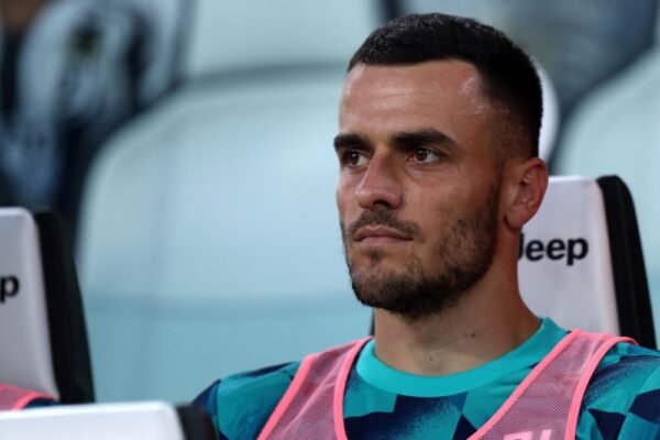 Kostic, ufficiale il trasferimento al PSV Eindhoven