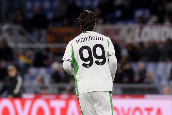 Lazio, ufficiale Pinamonti: la punta a titolo definitivo
