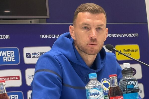 Dzeko e l’addio alla Bosnia: “Sarà la mia ultima partita”